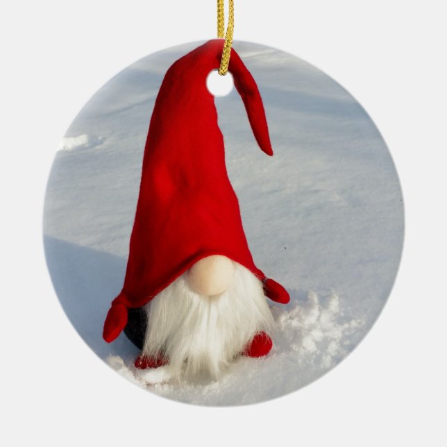 Skandinavischer WeihnachtsGnome Keramik Ornament (Vorne)