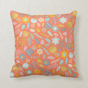 Skandinavisches Gesichtsflormuster in Orange Kissen