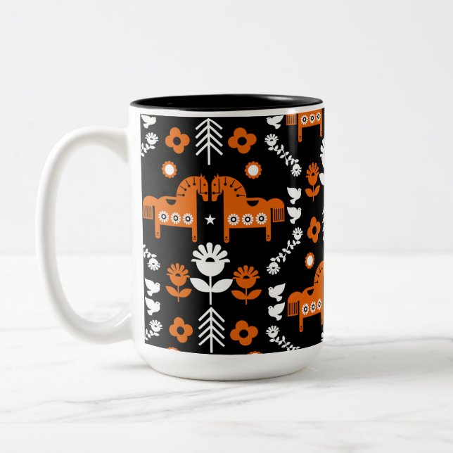 Skandinavisches Pferdervolk Zweifarbige Tasse (Links)