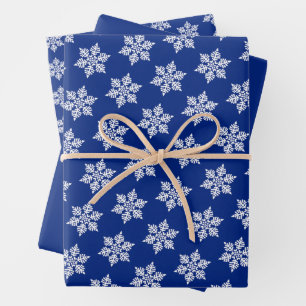 Skandinavisches weißes Schneeflockenmuster auf kön Geschenkpapier Set