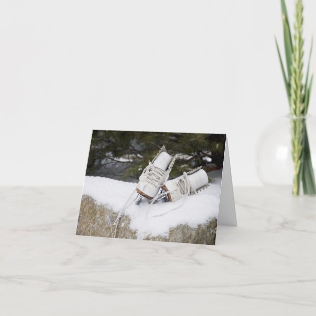 Skate im Schnee Feiertagskarte (Vorderseite)