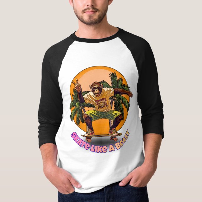 Skate Like a Beast Cool Chimpanzee Skater Design T-Shirt (Vorderseite)