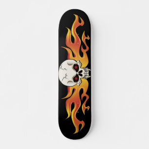 Skate mit Fanged Skull Skateboard