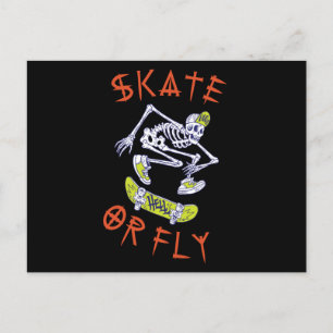 Skate oder Fly Skeleton Skateboarder Postkarte