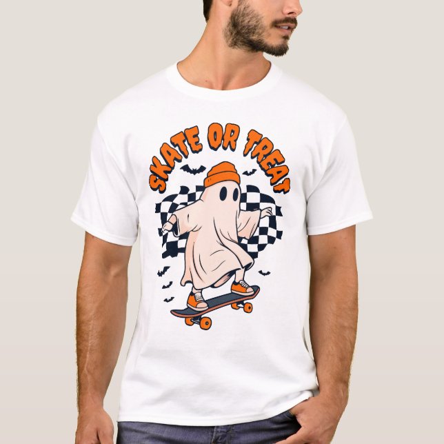 Skate- oder Leckerei-Ghost-Halloween T-Shirt (Vorderseite)