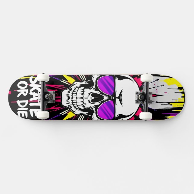 Skateboard Deck 'VIN' - Punk Grunge - SKATE OR DIE (Horizontal)