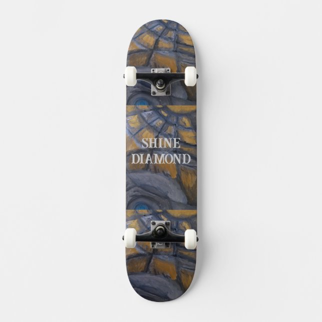 SKATEBOARD DESIGN VON KÜNSTLER PAULA REILLY (Vorderseite)