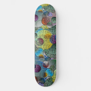 Skateboard für geometrische Kratzer