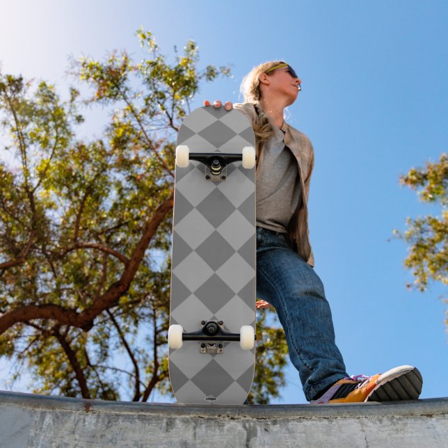 Skateboard Gray Diamonds HAMbWG (Außenbereich 1)