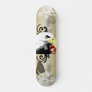 Skateboard mit Adlerdesign