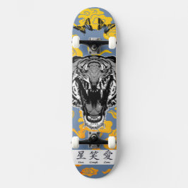 SKATEBOARD MIT JAPANISCHEN TIGER UND GELBEN