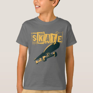 Skateboard mit Skate-Text T-Shirt