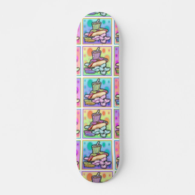 Skateboard - Pop Art Hot Dog mit Chips und einem D (Vorne)