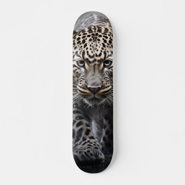  Skateboard Salvaje leopardo con mirada intensa (Vorne)