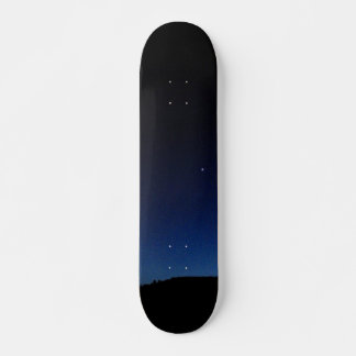 SKATEBOARD-STIL UND DESIGN SKATEBOARD