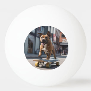 Skateboard Stunt: Ein Staffy für unterwegs Tischtennisball