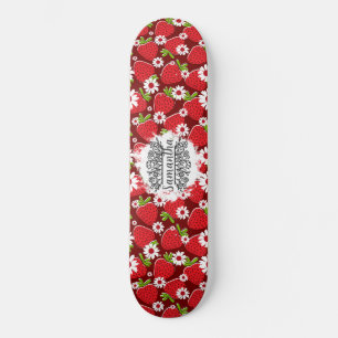 Skateboard und Erdbeeren