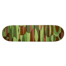 Skateboarddecke mit grünen und braunen Scherben