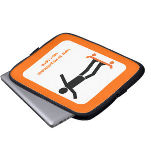 Skateboarder auf seinem Skateboard Laptopschutzhülle