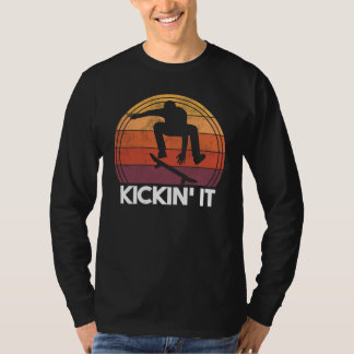 Skateboarder Kickin' It  Retro Skater Skateboardin T-Shirt