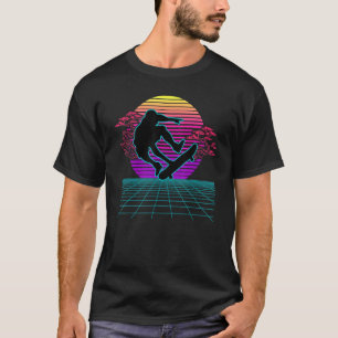 Skateboarder Retro 80er Vaporwave Style Skateboard T-Shirt