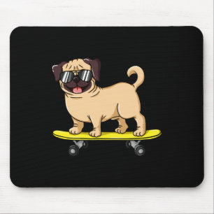 Skateboarding-Hund-Geschenk für einen Pug-Fan und Mousepad