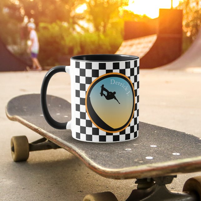 Skateboarding überprüft tasse (Von Creator hochgeladen)