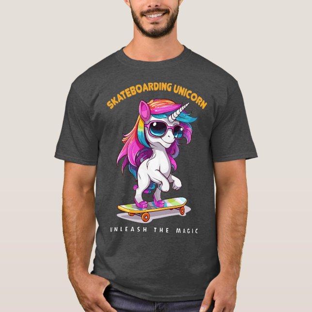 SKATEBOARDING UNICORN T-Shirt (Vorderseite)