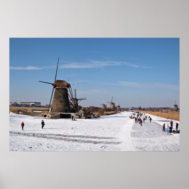 Skaten an den Windmühlen im Winter Poster (Vorne)