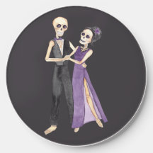 Skeleton Couple Dancing on a a