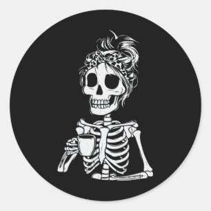 Skeleton Drink Kaffee Skull Funny Halloween Wom Runder Aufkleber