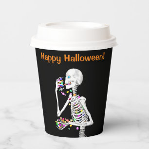 Skeleton Eating Halloween Candy Pappbecher