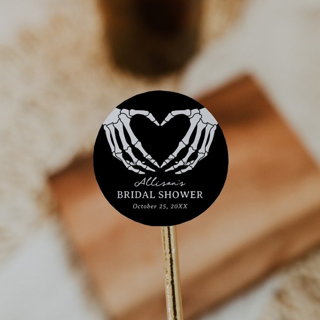 Skeleton Halloween Brautparty Runder Aufkleber (Von Creator hochgeladen)