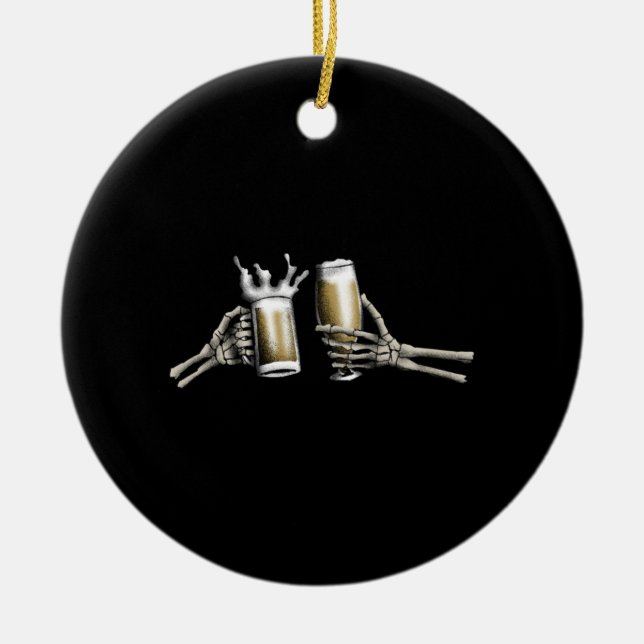 Skeleton Hands jubeln auf einem Keramik Ornament (Vorne)