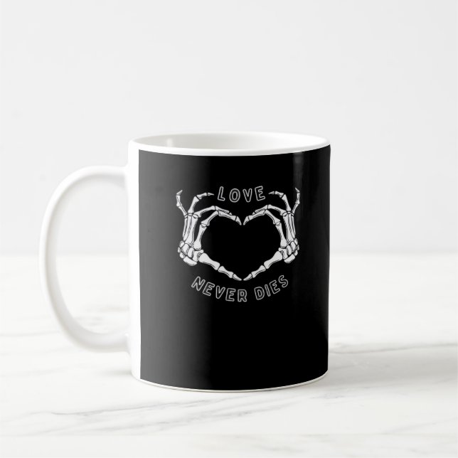 Skeleton Heart Hands Funny & Classic Kaffeetasse (Links)