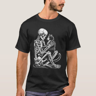 Skeleton Holding a Cat Funny Lazy Halloween Costum T-Shirt