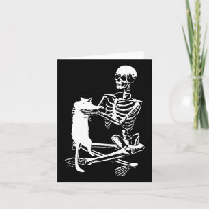 Skeleton mit einem katzenartigen Halloween-Kostüm  Karte