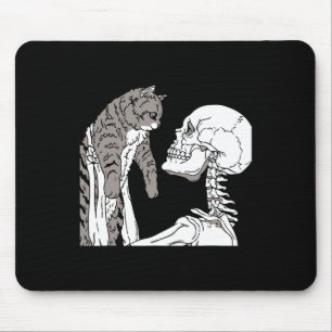Skeleton mit einem katzenartigen Halloween-Kostüm  Mousepad