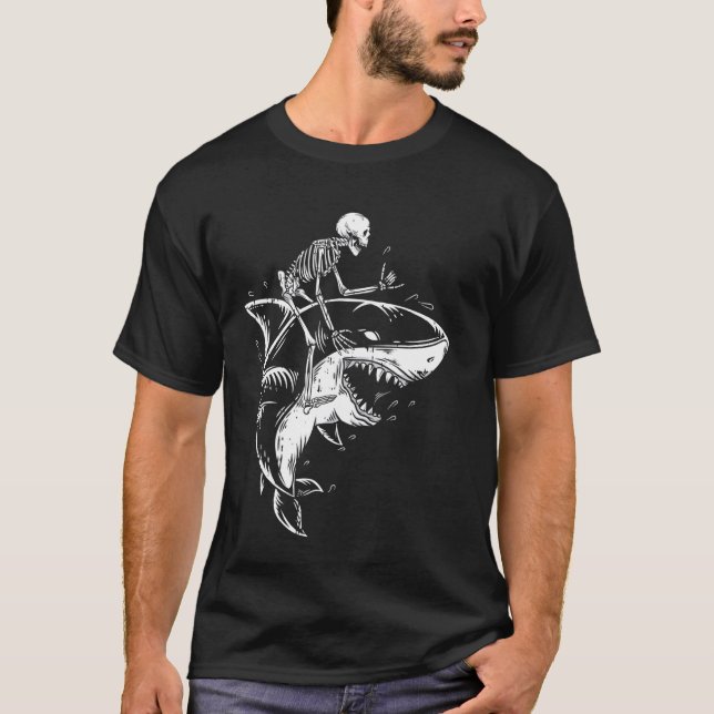 Skeleton Riding Hai Halloween Spooky Animal Bone T-Shirt (Vorderseite)