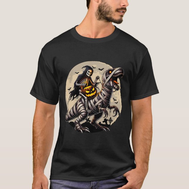 Skeleton Riding Mummy Dinosaur T Rex Pumpkin Funny T-Shirt (Vorderseite)