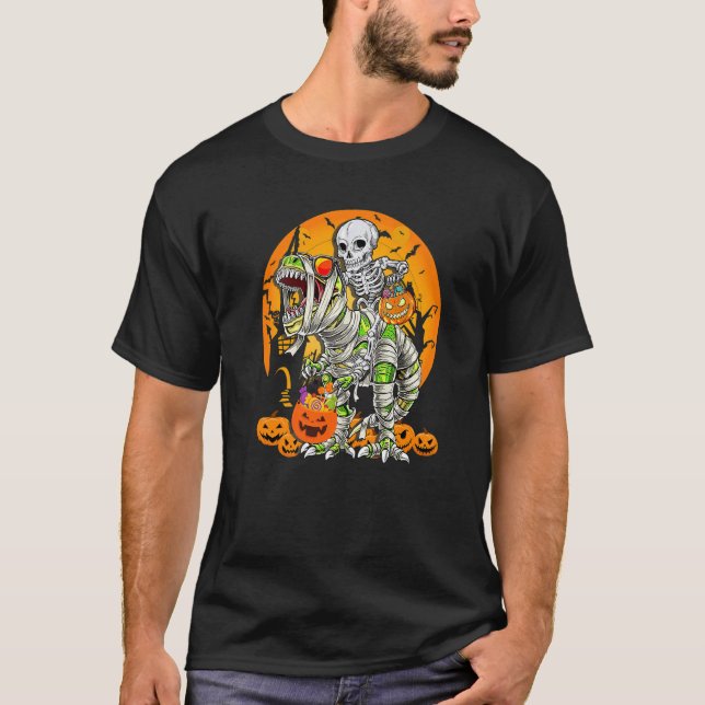 Skeleton Riding Mummy Dinosaurier rex Halloween Pu T-Shirt (Vorderseite)