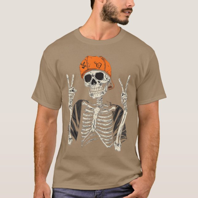 Skeleton Rocker Hat Skater Cool Punk Rock Hallowee T-Shirt (Vorderseite)