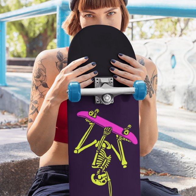 SKELETON SKATEBOARD "KNOCHEN ZU WILD" SKATEBOAR (Von Creator hochgeladen)