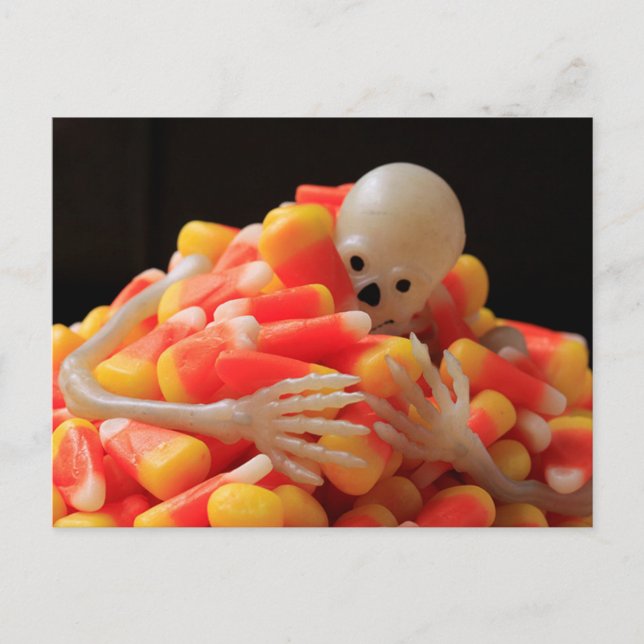 Skelett außerhalb der Kontrolle Halloween Postkarte (Vorderseite)