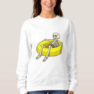 Skelett beim Schwimmen mit Schwimmring Sweatshirt