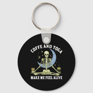 Skelett beim Yoga und Kaffee trinken, ich fühle Al Schlüsselanhänger
