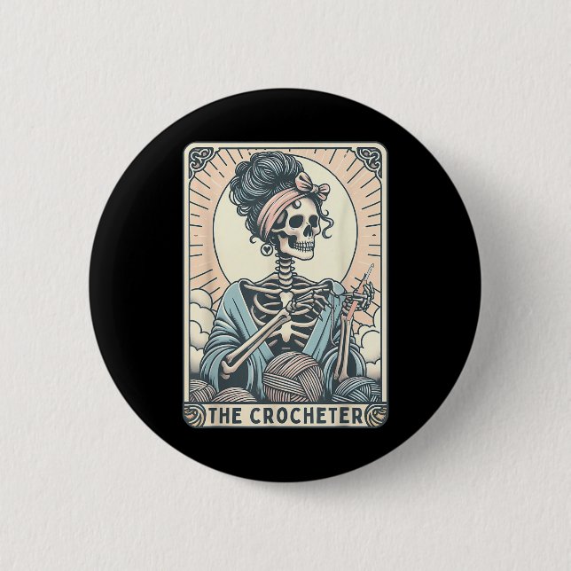 Skelett Die Häkelnde Mutter Tarotkarte Strickerin  Button (Vorderseite)