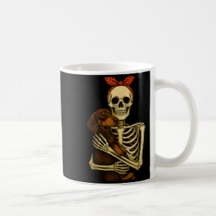 Skelett hält Dachshund Hund Lustiges faules Hallow Kaffeetasse