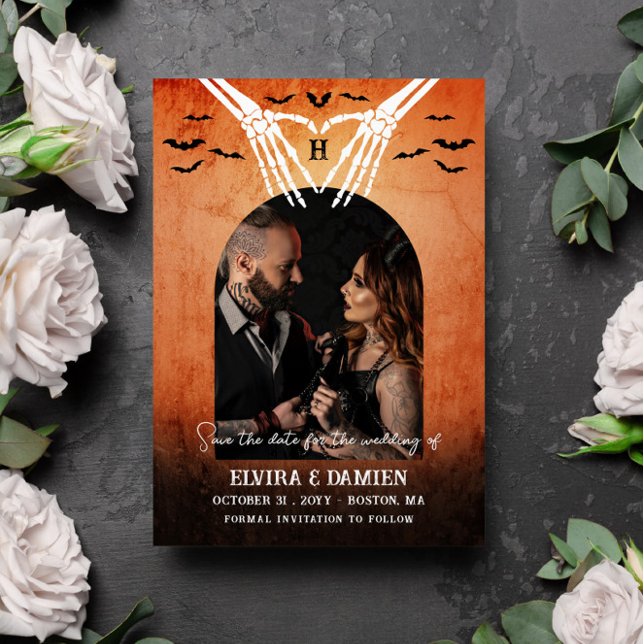 Skelett Herzmonogramm Goth Foto Save the Date (Von Creator hochgeladen)