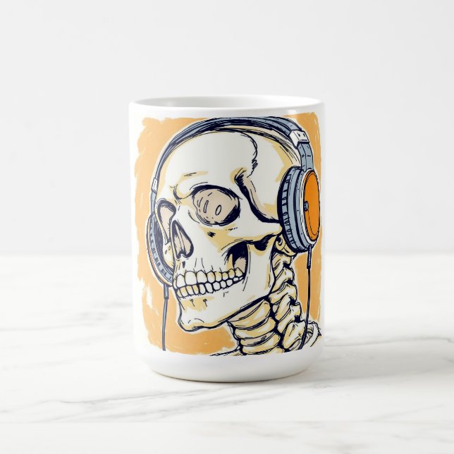 Skelett mit Kopfhörern Kaffeetasse (Mittel)